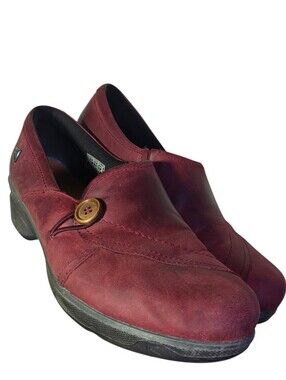 KEEN Mora Button Clogs Leather Shoes Size 9